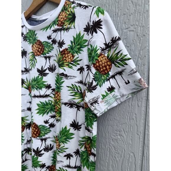 FREE PLANET white green pineapple palm tree print tropical cotton tshirt top - Picture 5 of 5